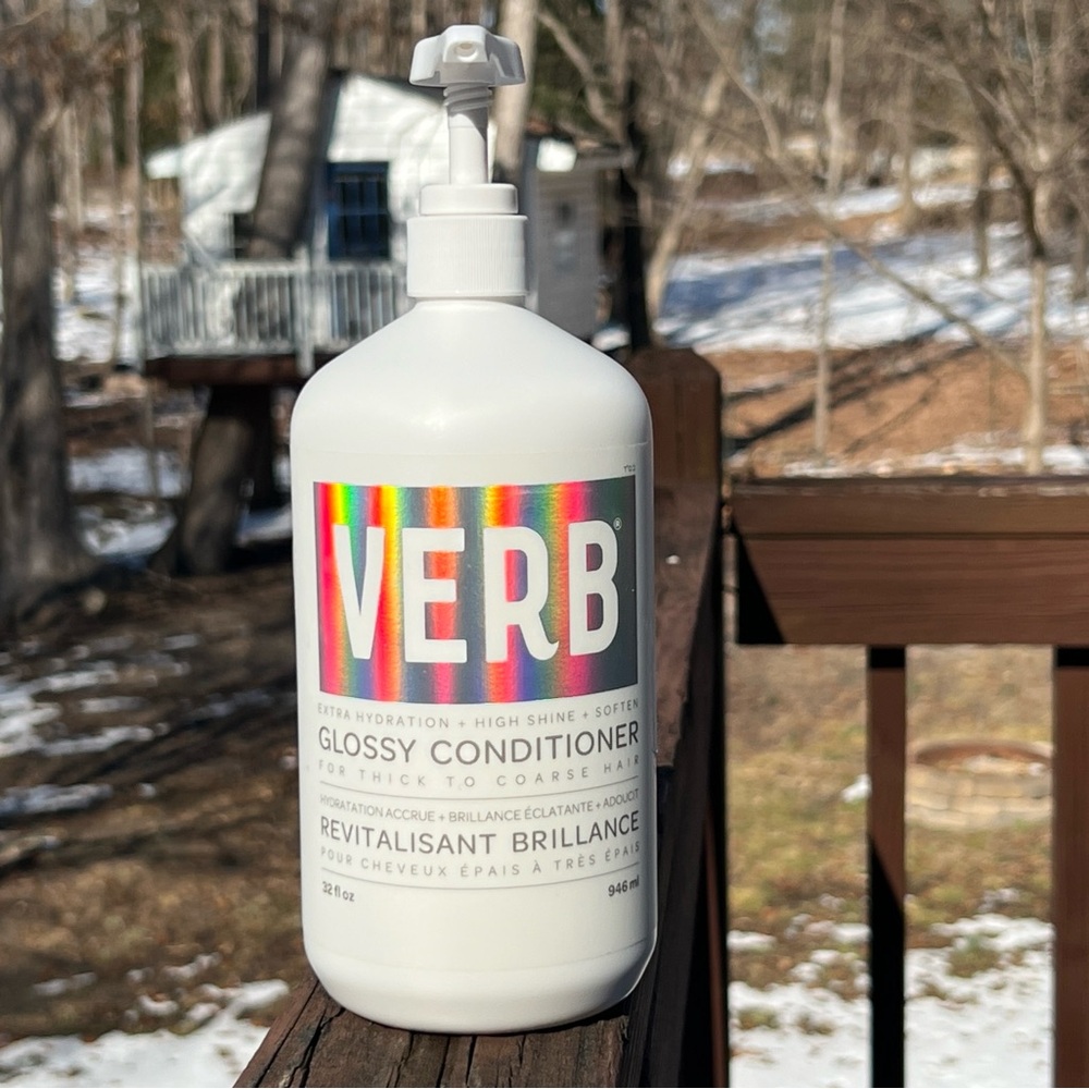 VERB Glossy Conditioner EXTRA HYDRATION+GLOSSY SHINE+SOFTEN REVITALISANT  32 oz